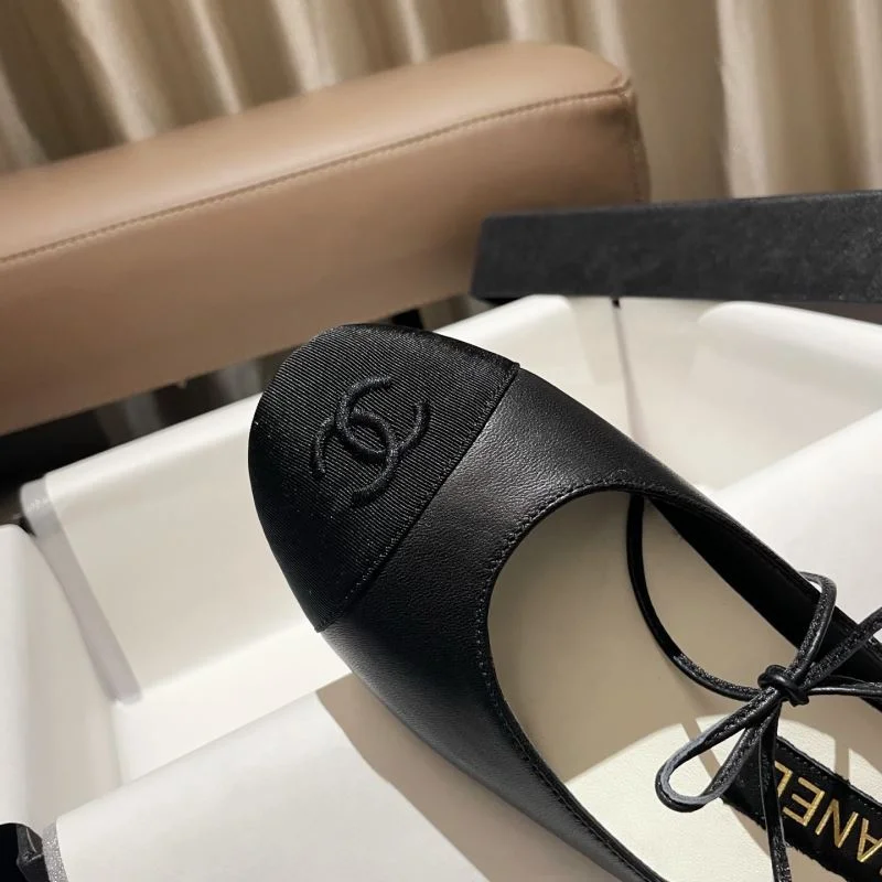Chanel Sandals UrbanChic 17753