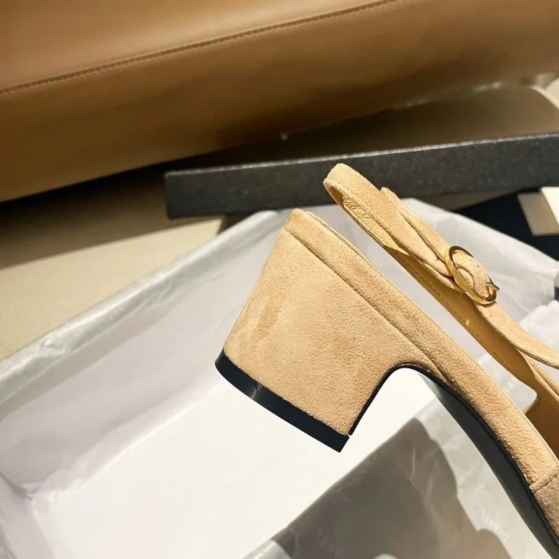 Lightweight Chanel Sandals 17804