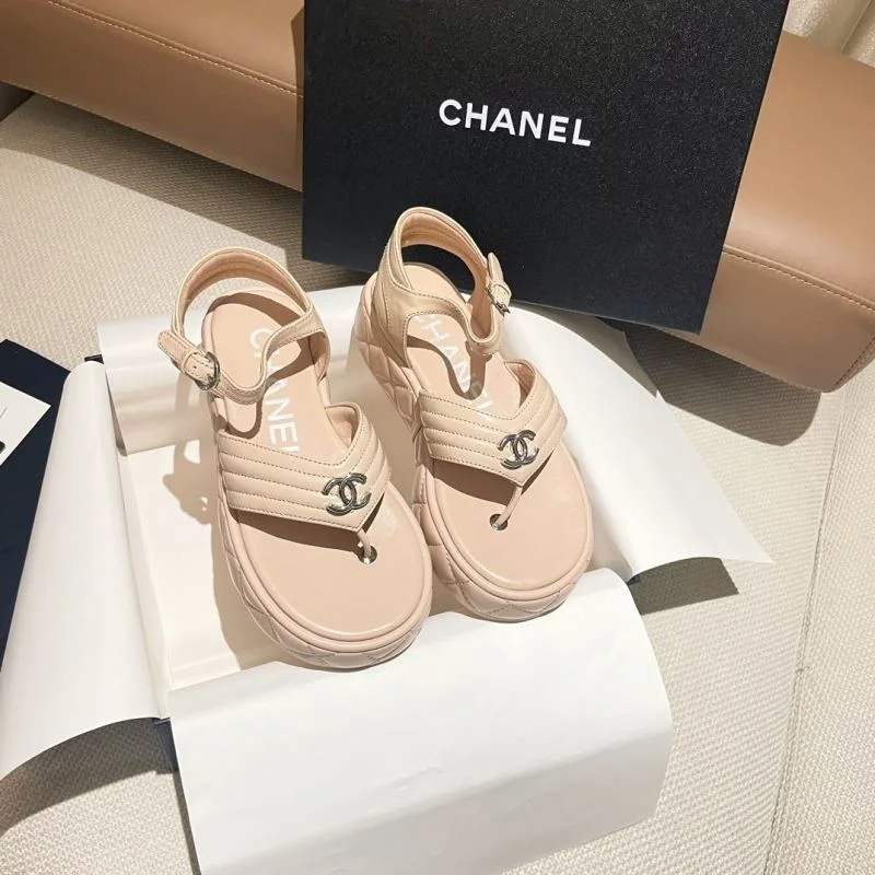 NewStyle Chanel Sandals 17740