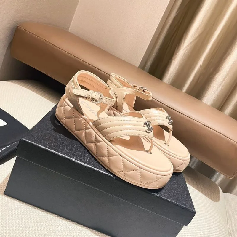 NewStyle Chanel Sandals 17740