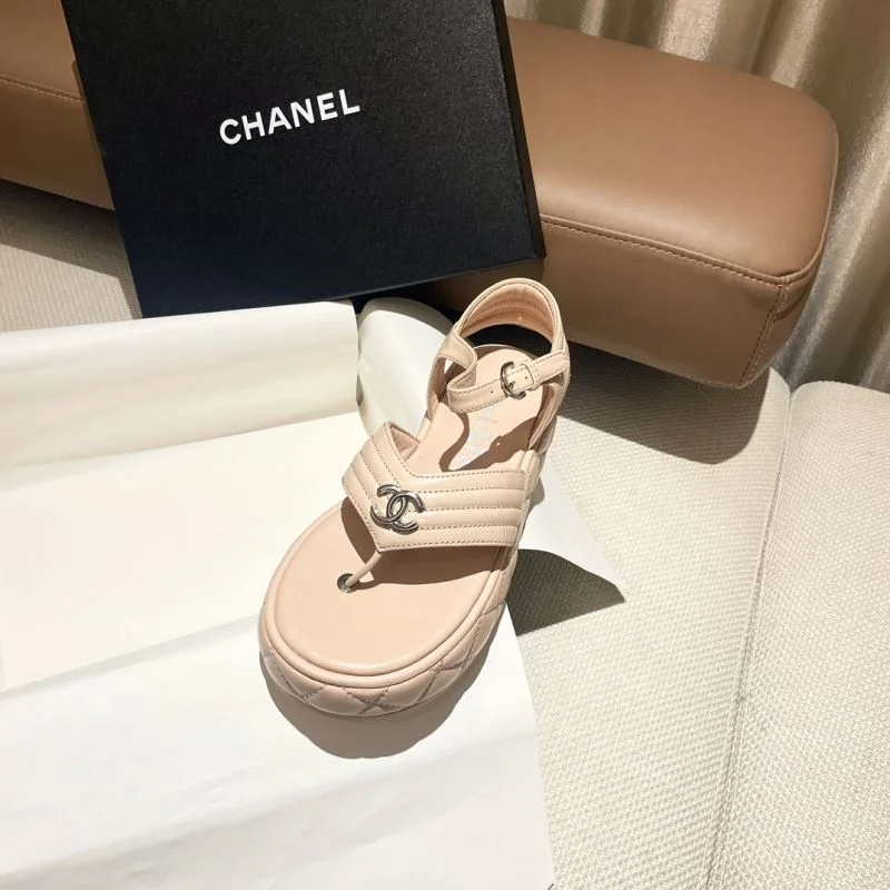 NewStyle Chanel Sandals 17740