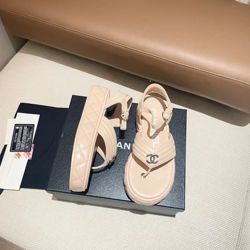 NewStyle Chanel Sandals 17740