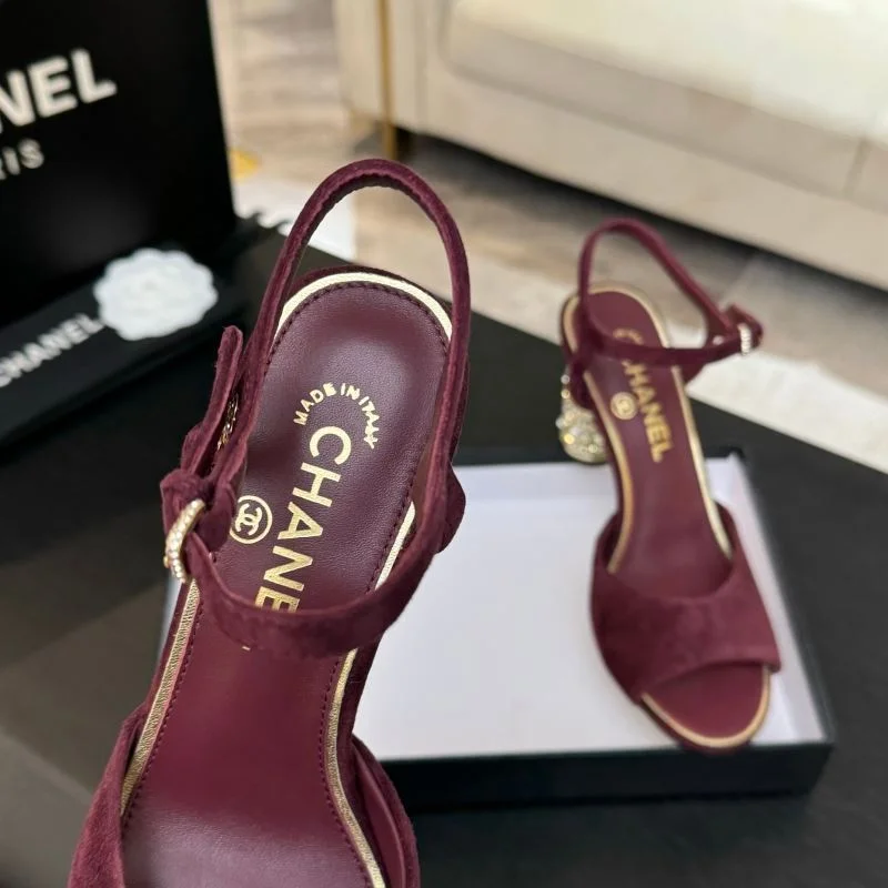 Chanel Sandals FashionForward 17795