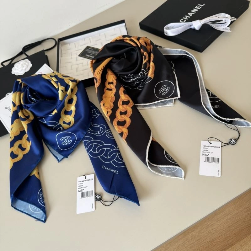 Chanel Scarf Fashionable 270836