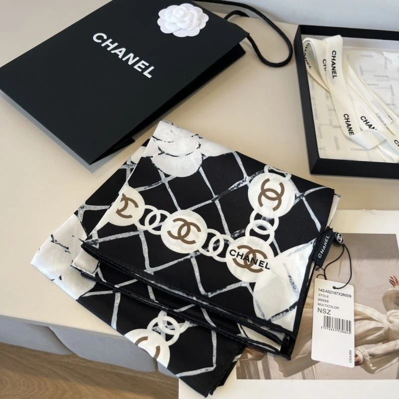 StreetReady Chanel Scarf 270841