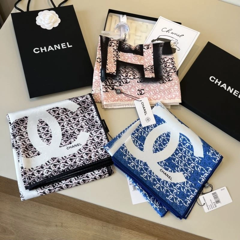 Unique Chanel Scarf 270824