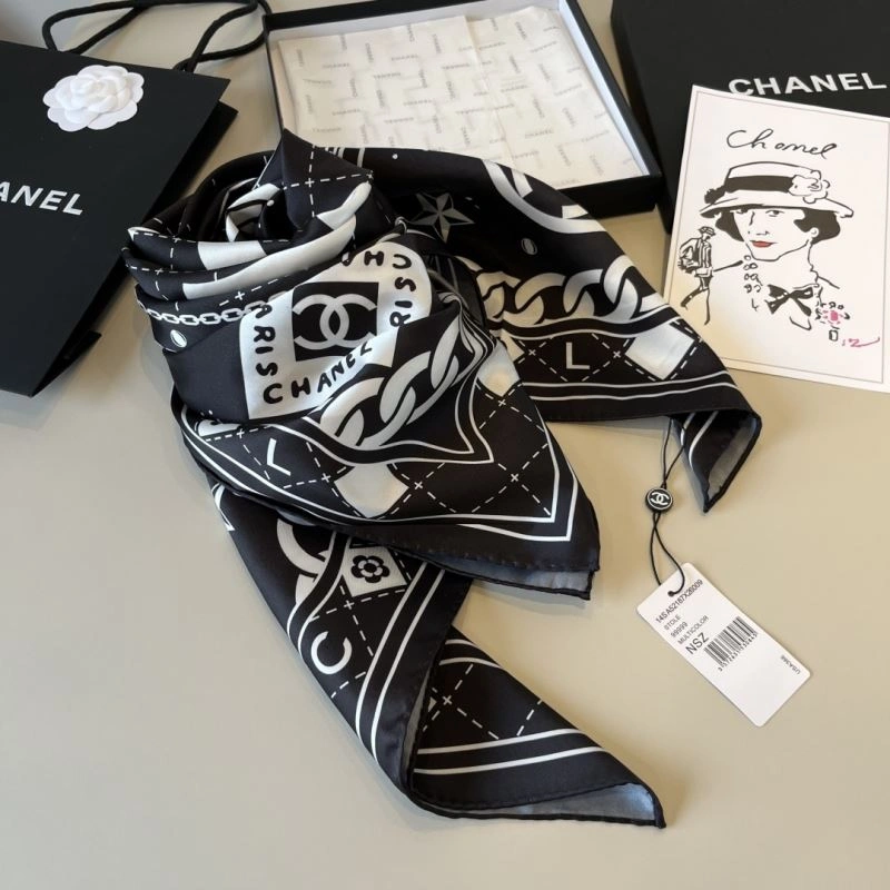 Lightweight Chanel Scarf 270839