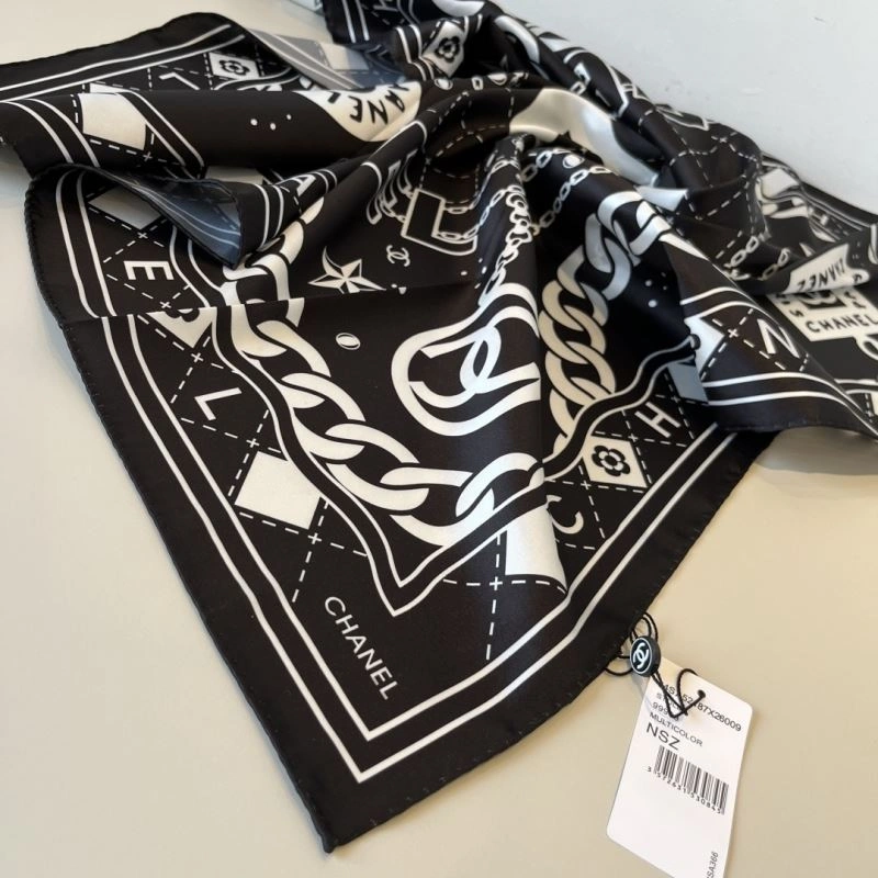 Lightweight Chanel Scarf 270839
