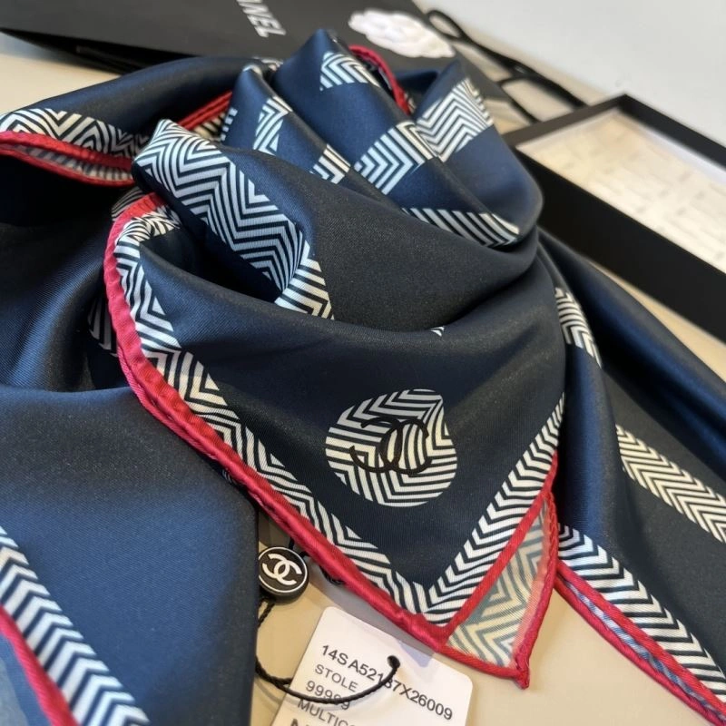 Versatile Chanel Scarf 270814