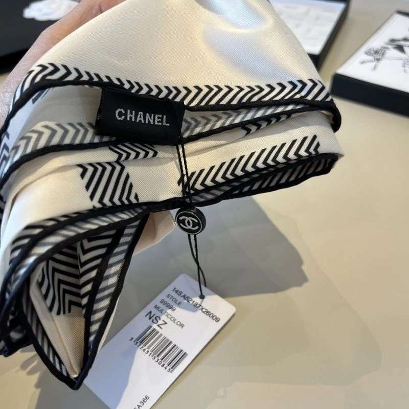 Practical Chanel Scarf 270813