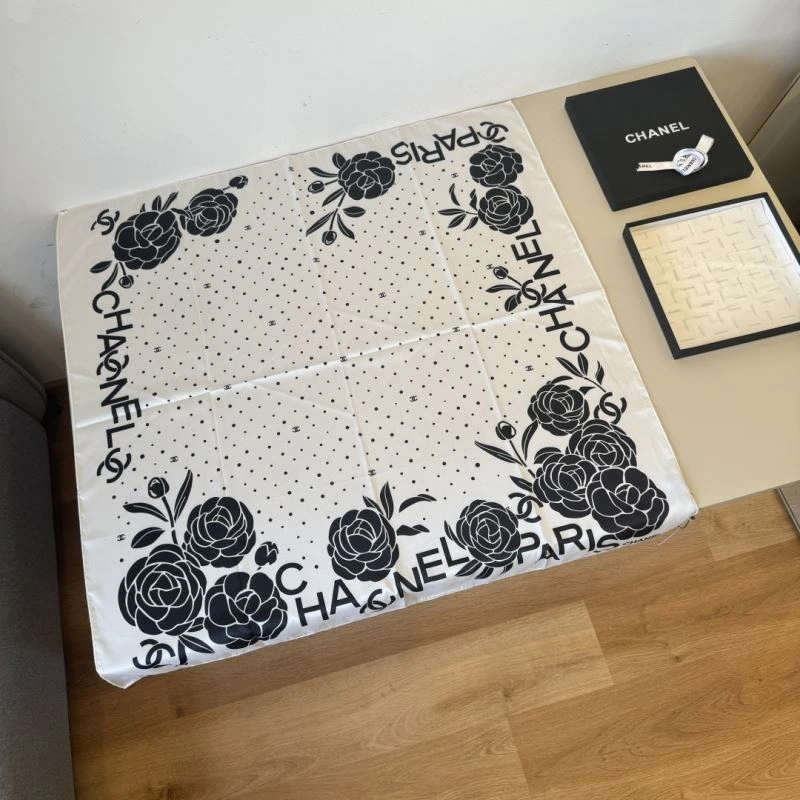ZipUp Chanel Scarf 270781