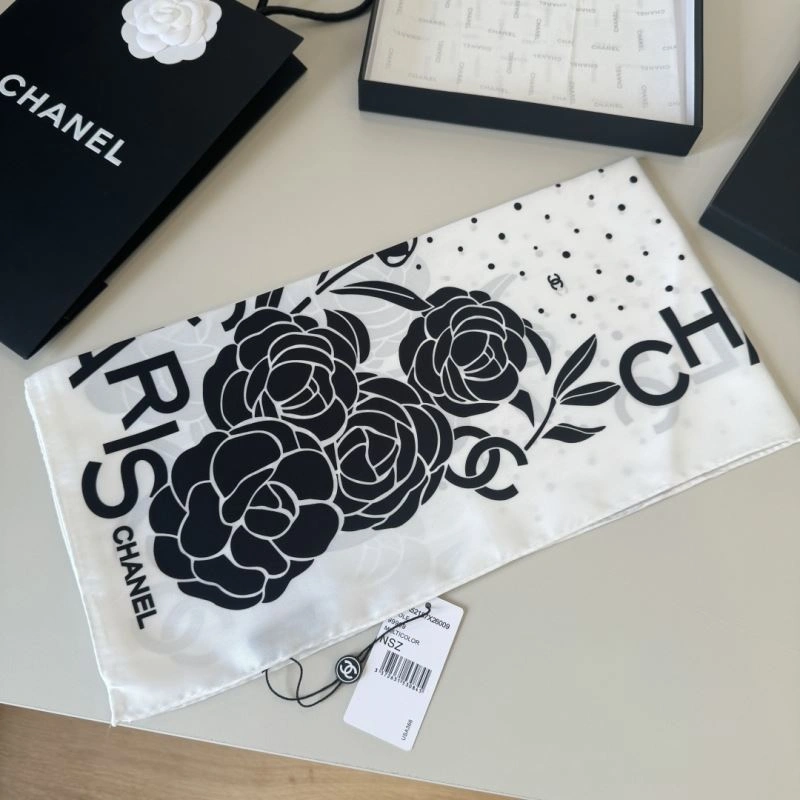 ZipUp Chanel Scarf 270781