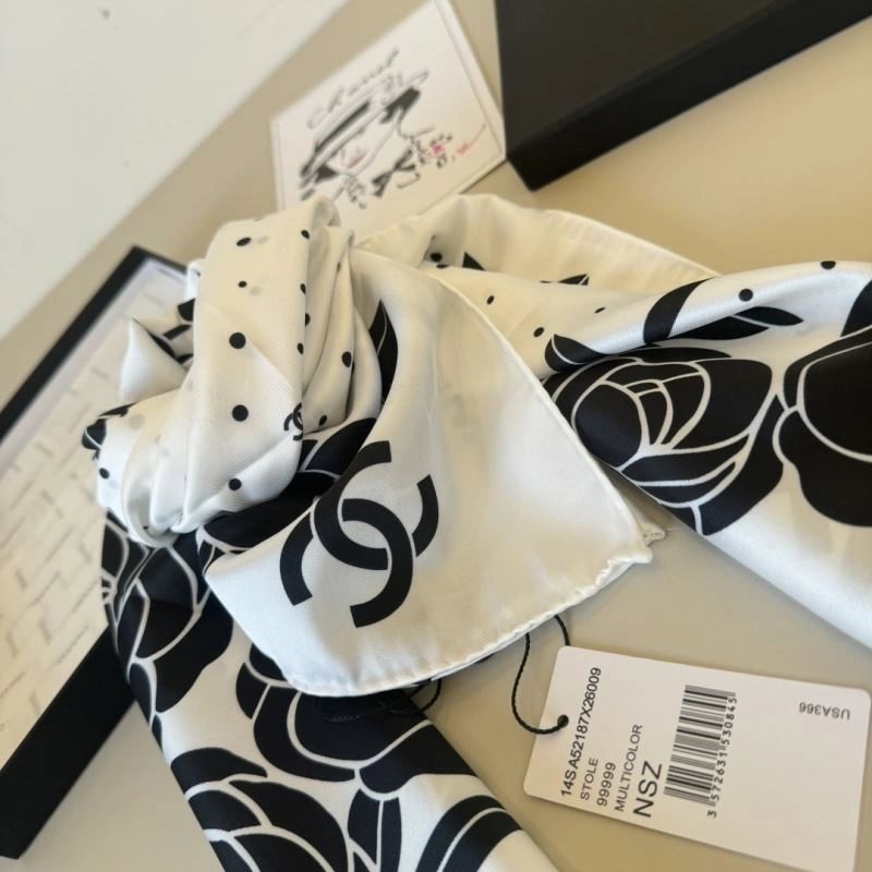ZipUp Chanel Scarf 270781