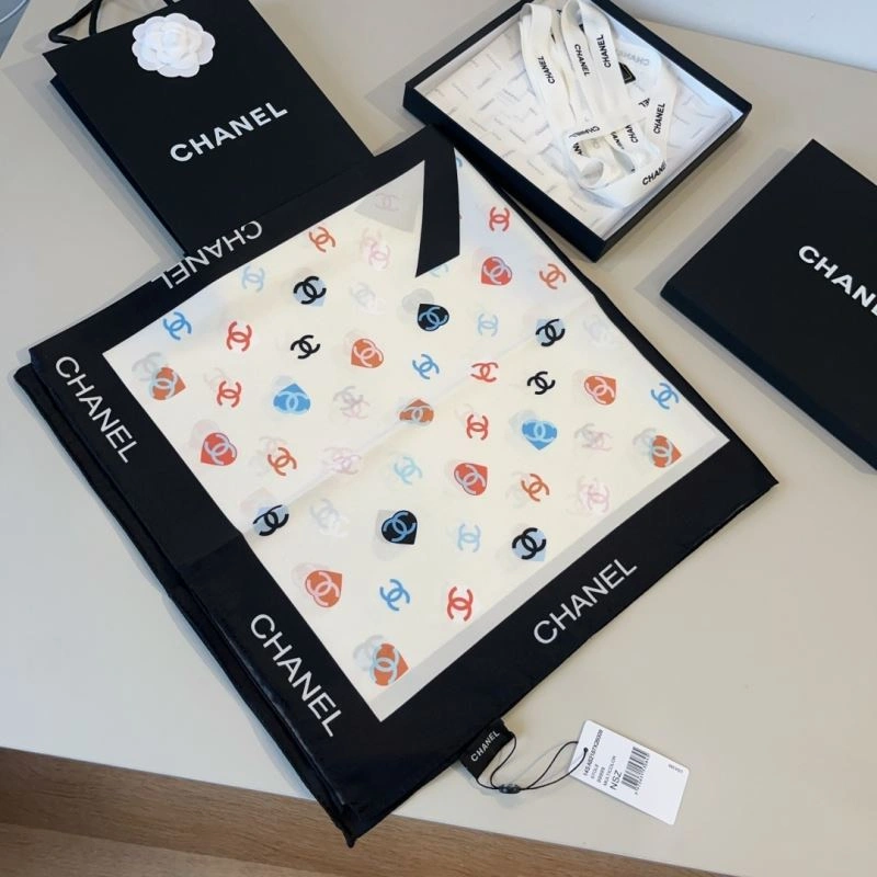 QuickDry Chanel Scarf 270789