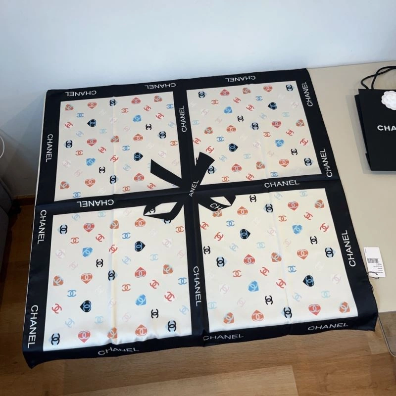 QuickDry Chanel Scarf 270789