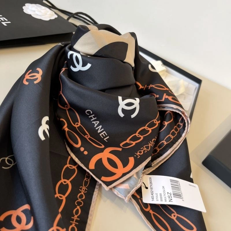 Bold Chanel Scarf 270792