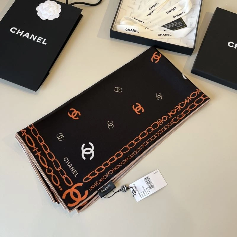 Bold Chanel Scarf 270792