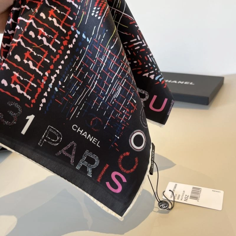 Chanel Scarf MoistureWicking 270785