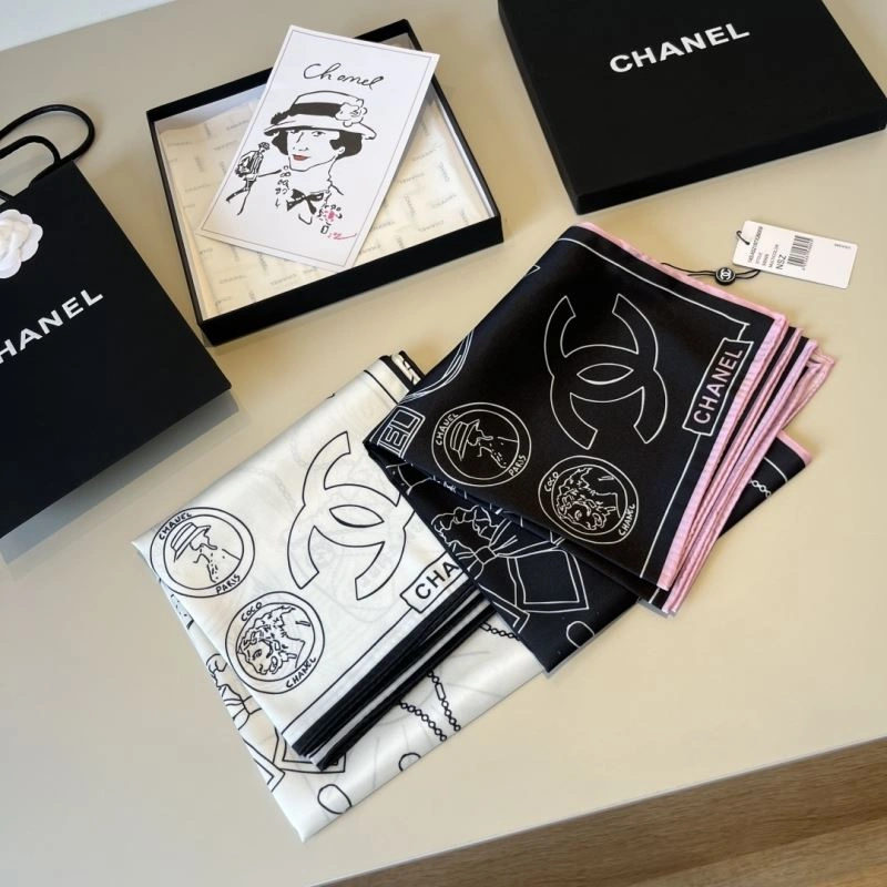 Chanel Scarf Functional 270796