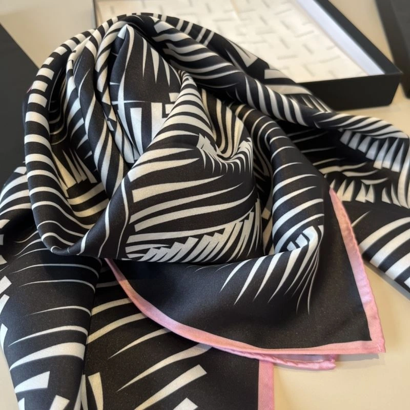 SoftTouch Chanel Scarf 270773