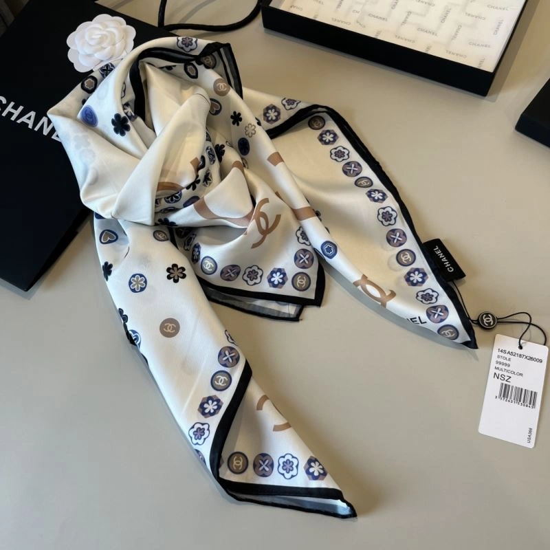 Breathable Chanel Scarf 270769