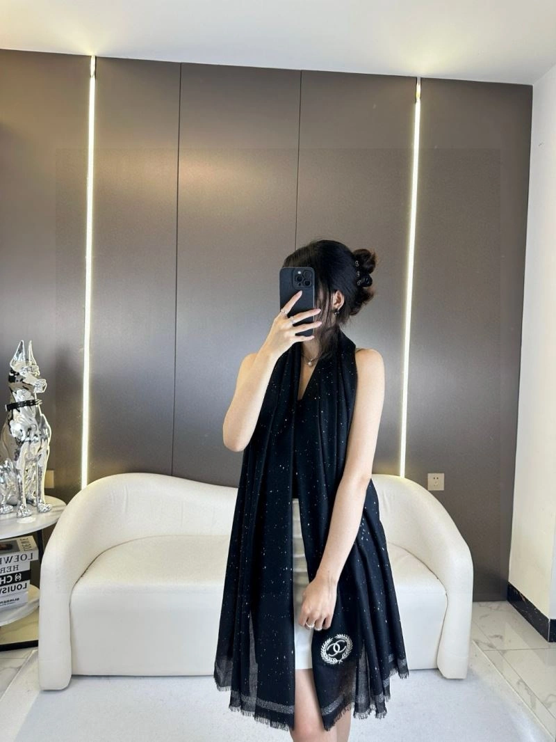 MultiPurpose Chanel Scarf 271289