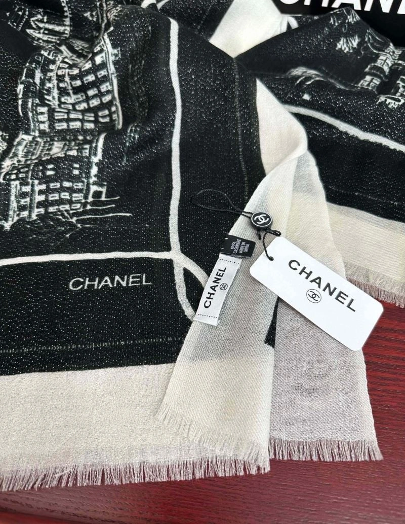 WellDesigned Chanel Scarf 271256