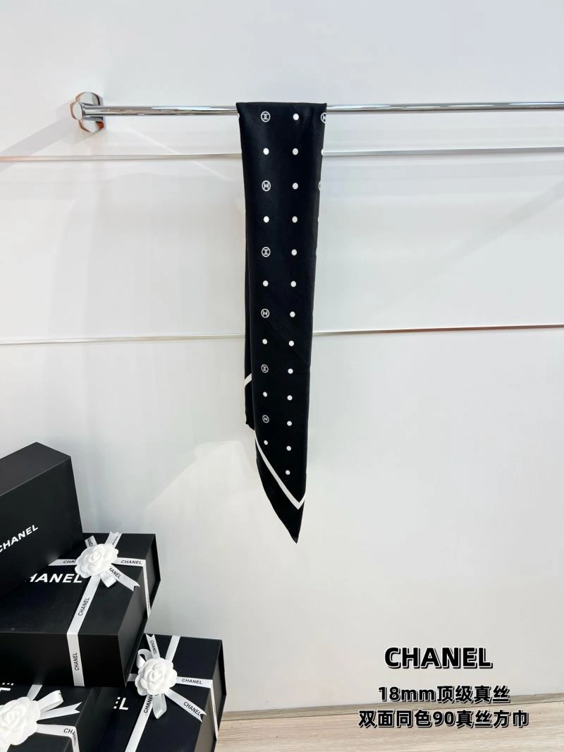 FreshLook Chanel Scarf 271258