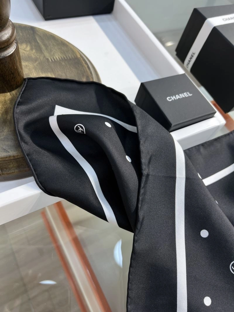 FreshLook Chanel Scarf 271258