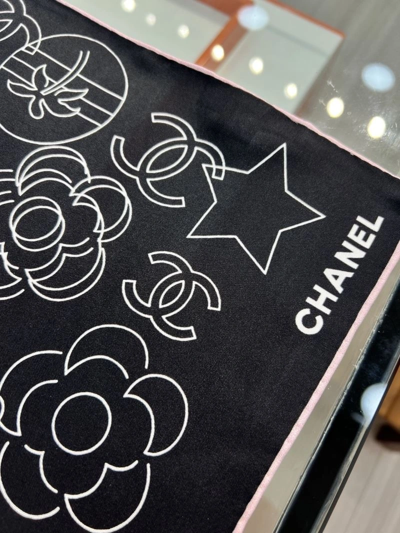 WellDesigned Chanel Scarf 271245