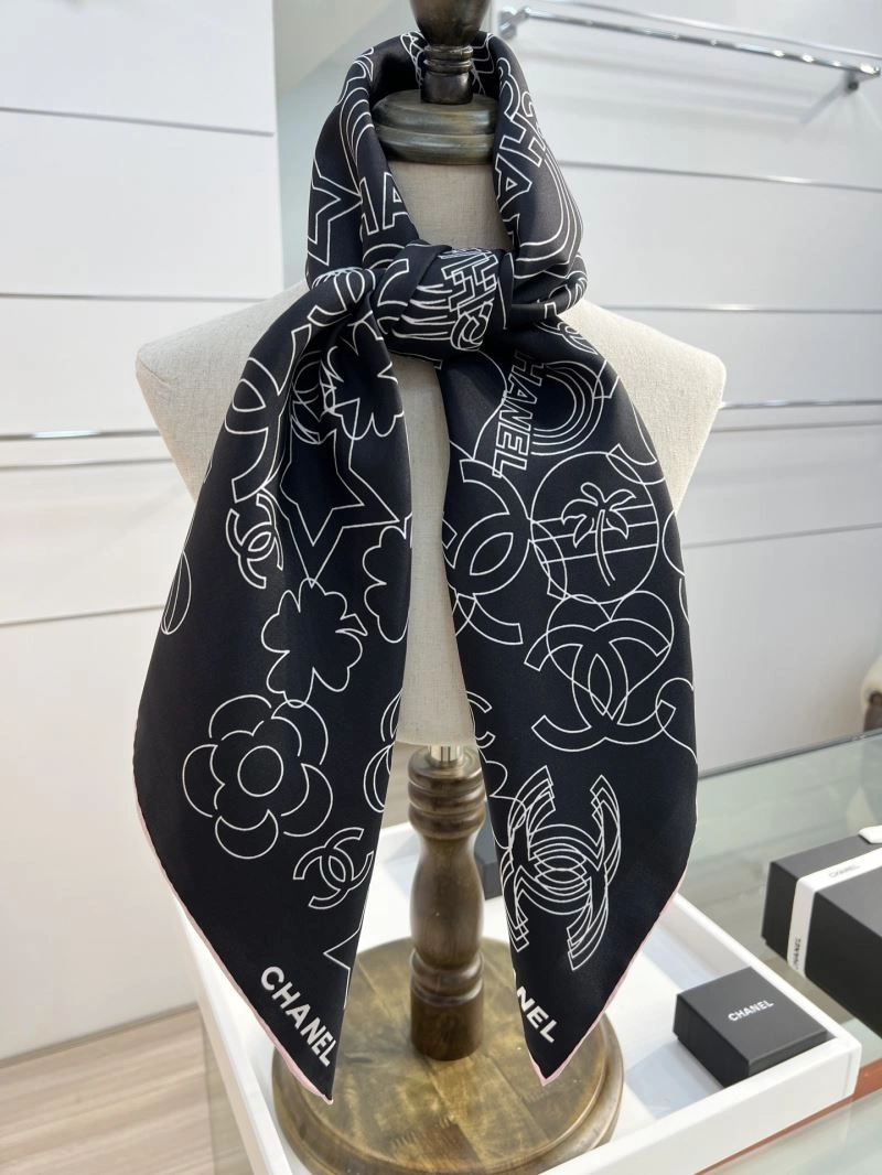 WellDesigned Chanel Scarf 271245