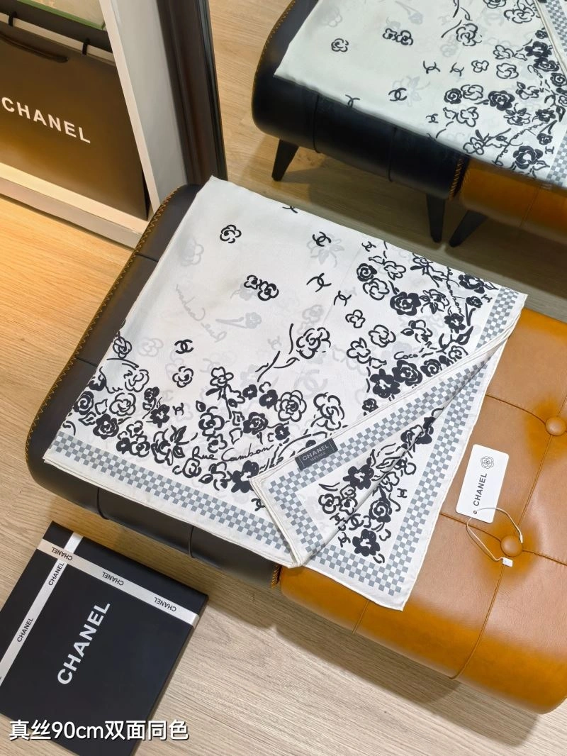 Chanel Scarf Practical 271250