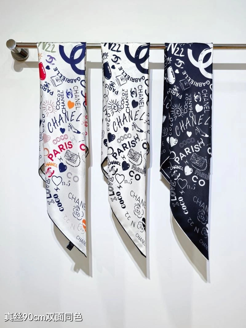 Cozy Chanel Scarf 271264