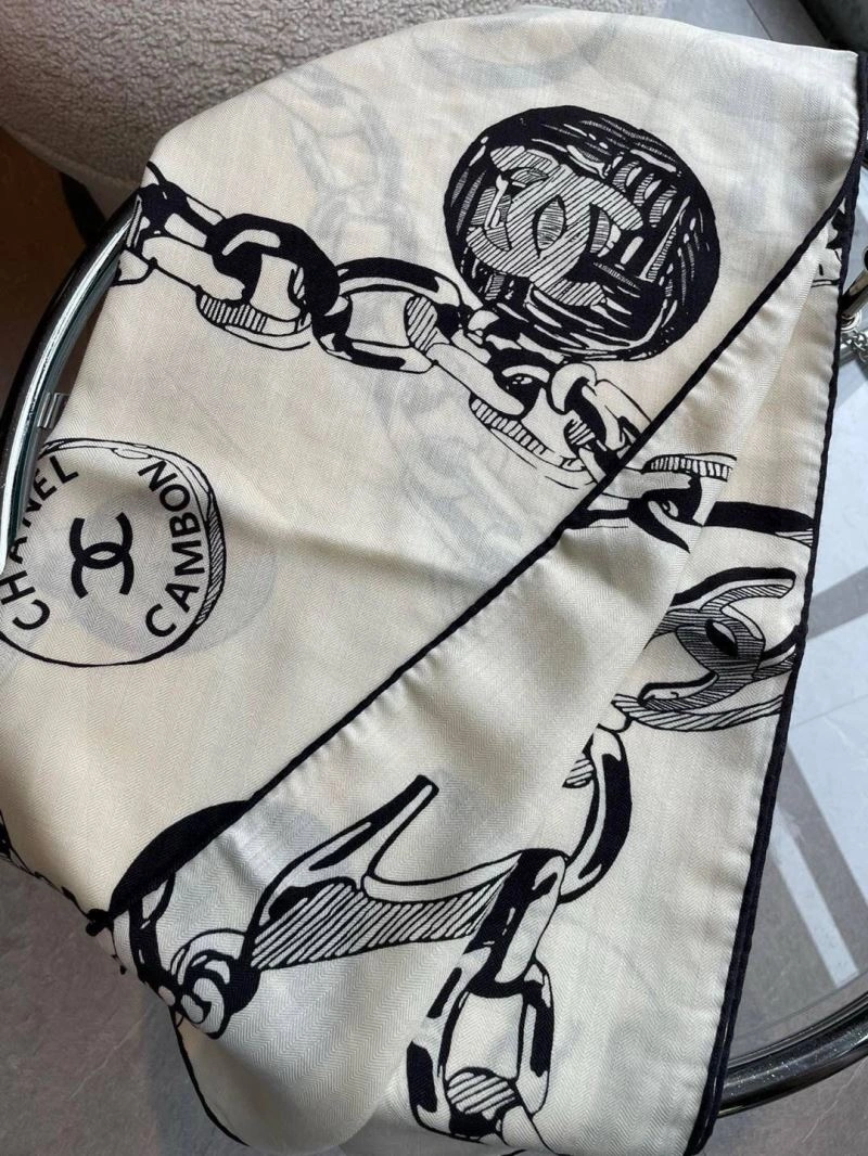 RelaxedFit Chanel Scarf 271242