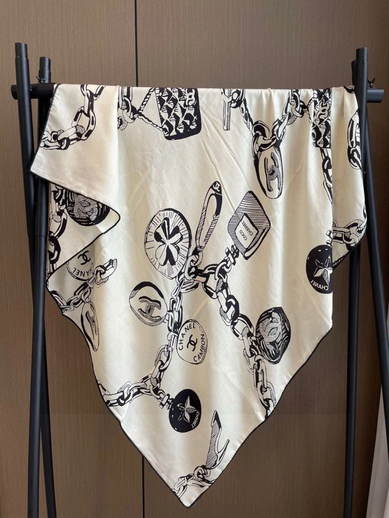 RelaxedFit Chanel Scarf 271242
