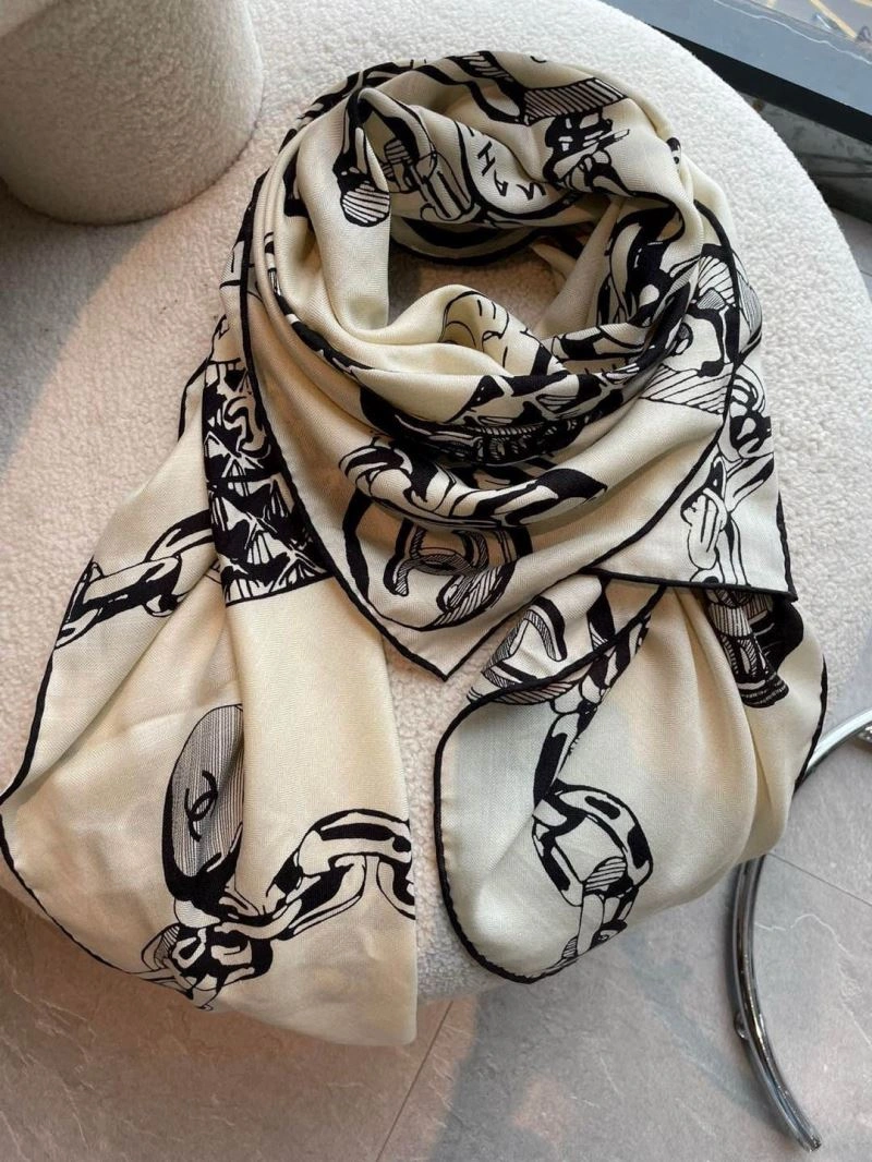 RelaxedFit Chanel Scarf 271242