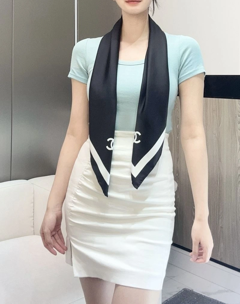 Fashionable Chanel Scarf 271261