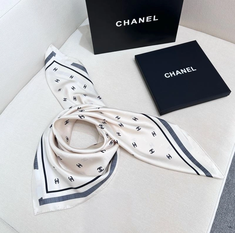 Neat Chanel Scarf 271260