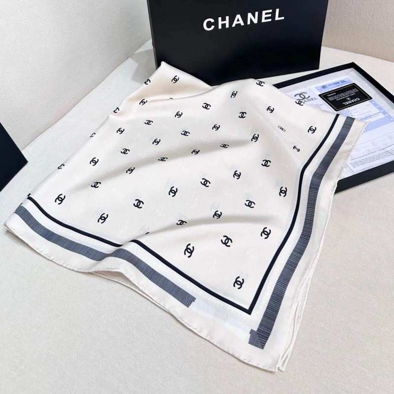 Neat Chanel Scarf 271260