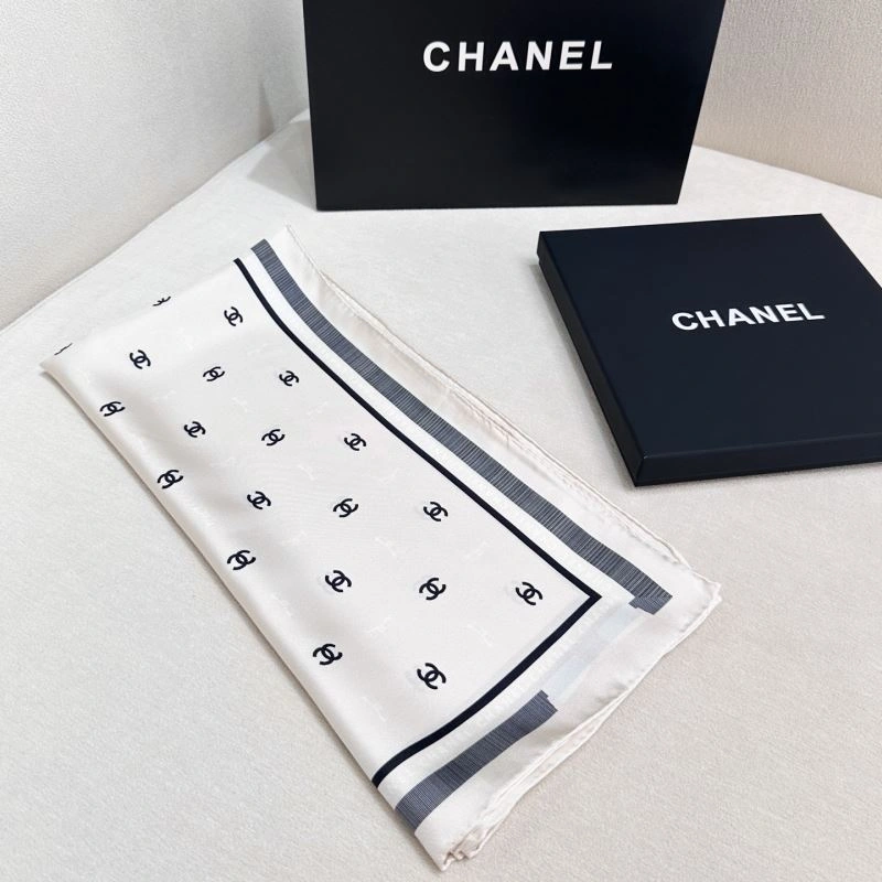 Neat Chanel Scarf 271260