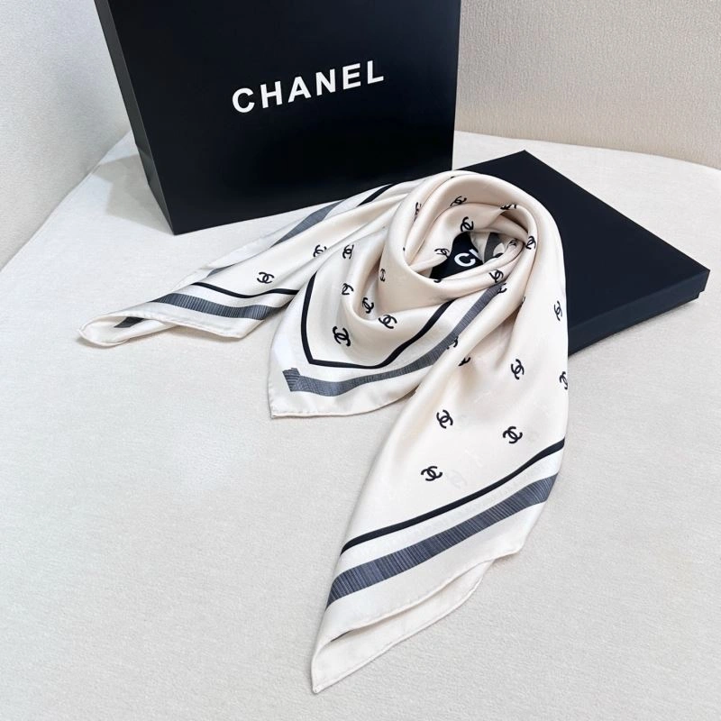 Neat Chanel Scarf 271260