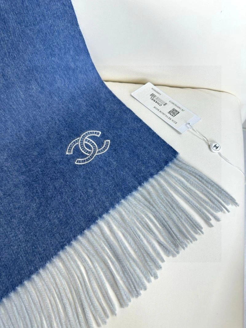 Fashionable Chanel Scarf 271239