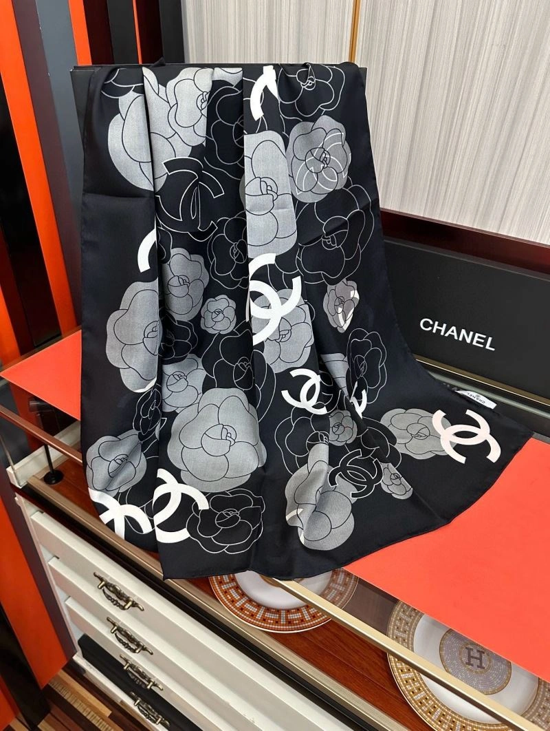 Packable Chanel Scarf 271205