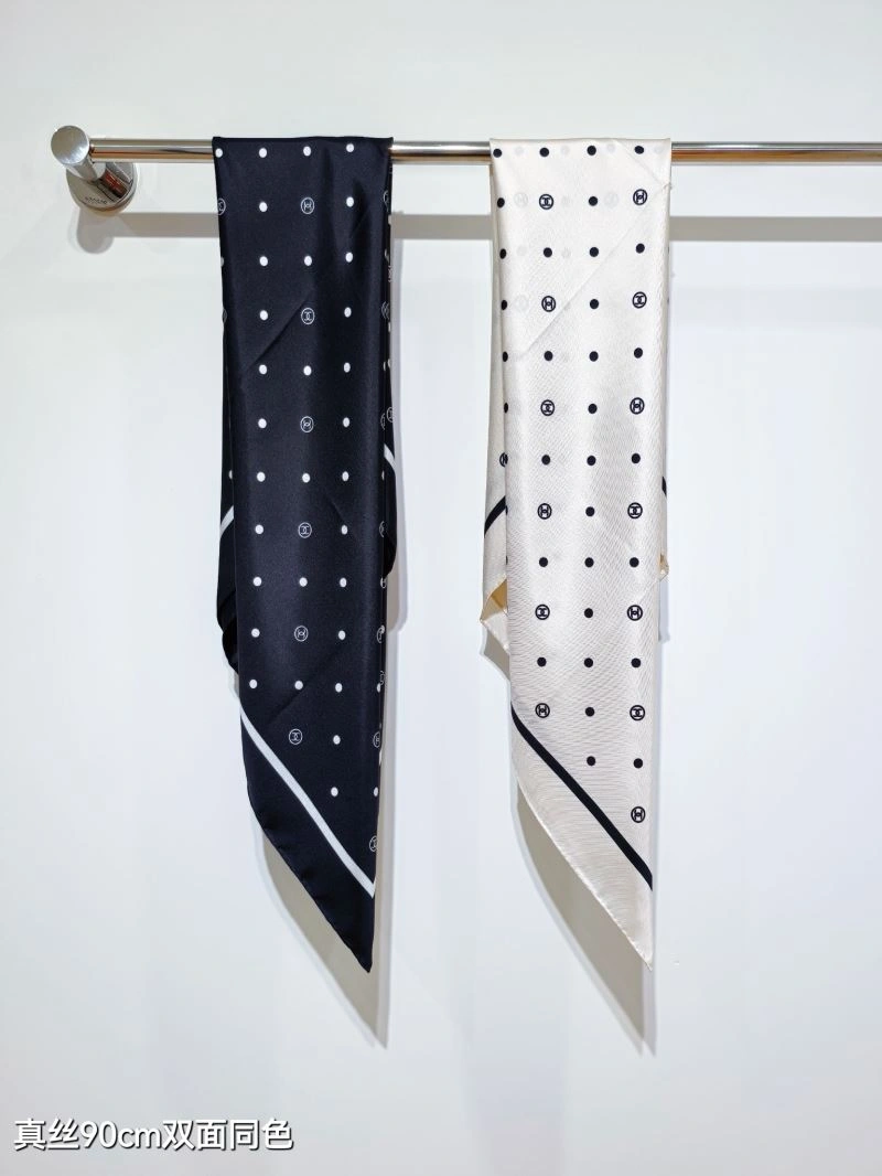 DailyWear Chanel Scarf 271221