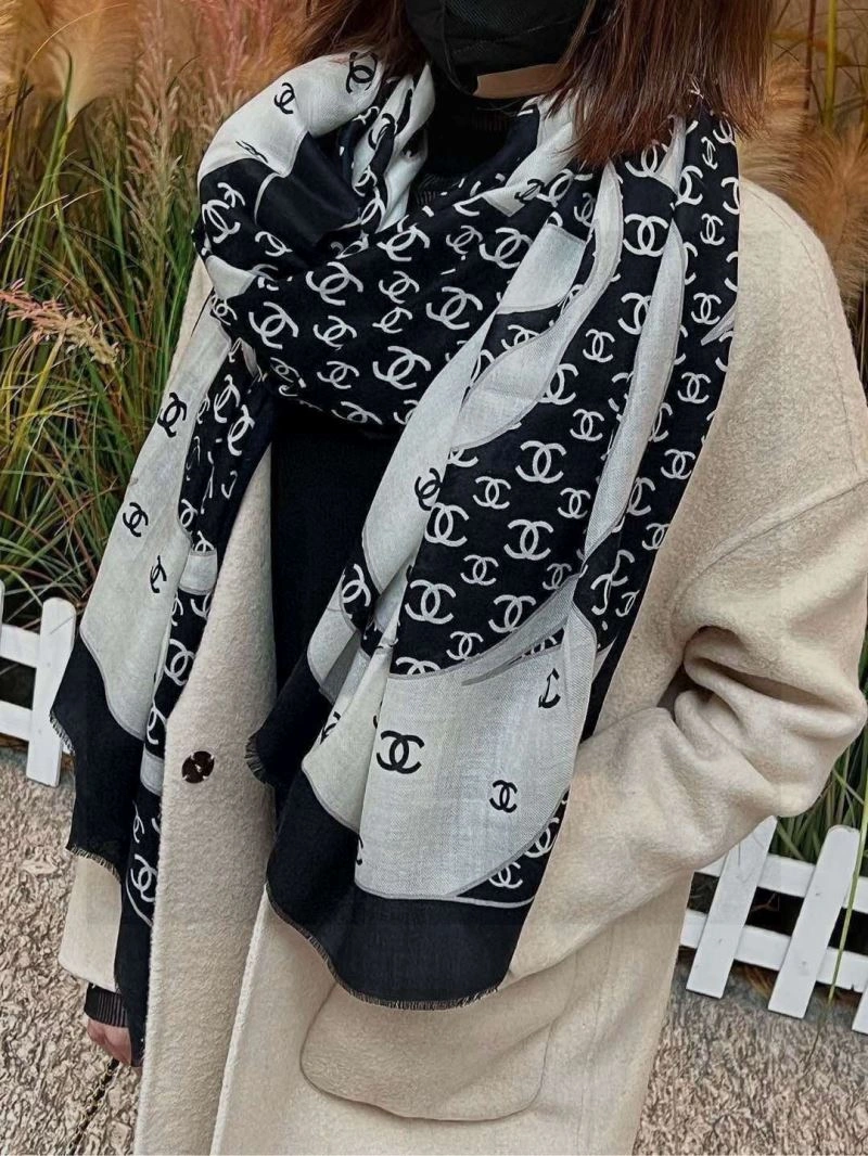 EyeCatching Chanel Scarf 271228