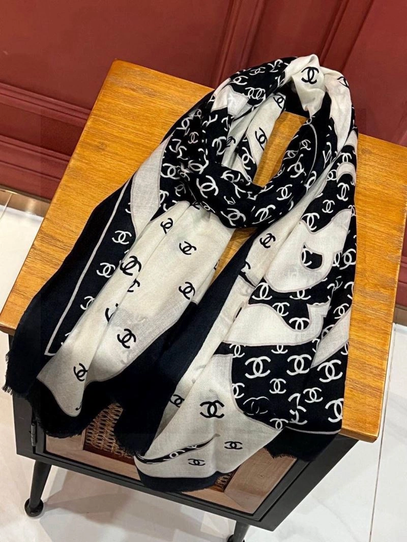 EyeCatching Chanel Scarf 271228