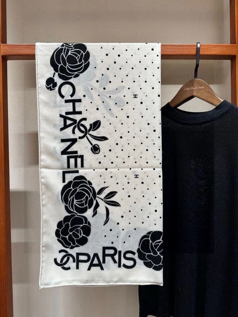 RelaxedFit Chanel Scarf 271208