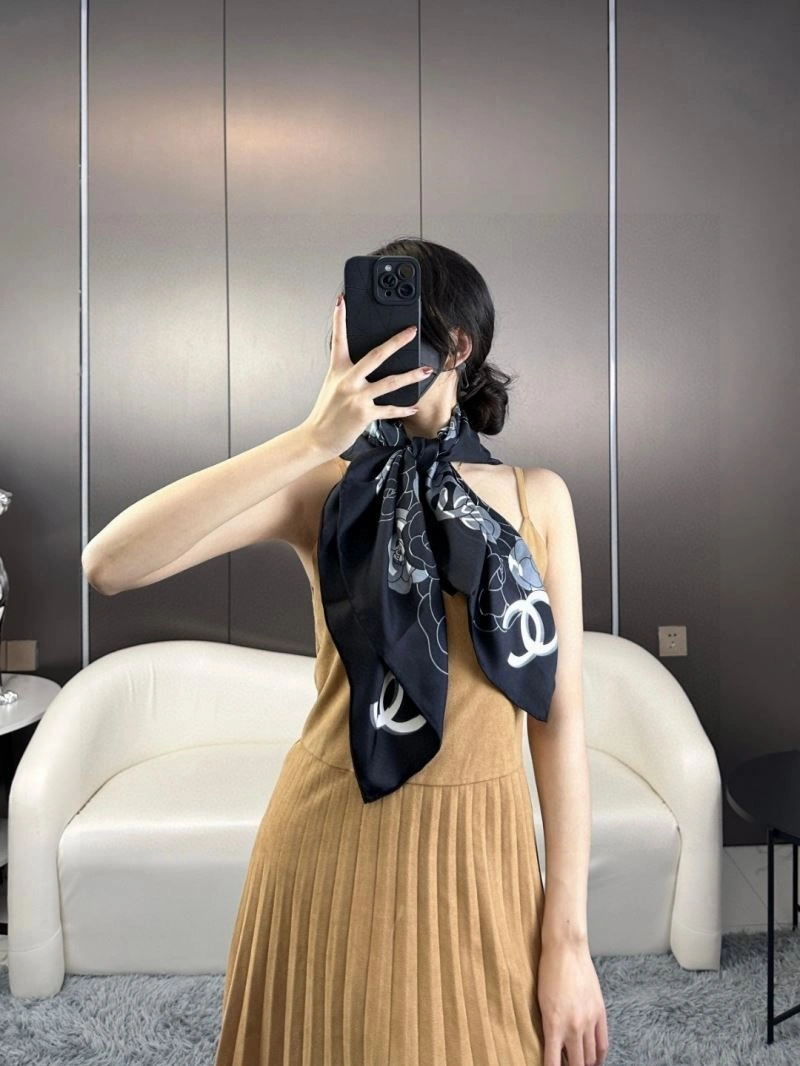 Trendsetting Chanel Scarf 271199