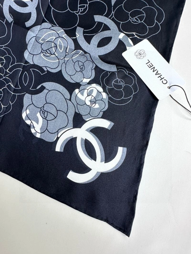 Trendsetting Chanel Scarf 271199