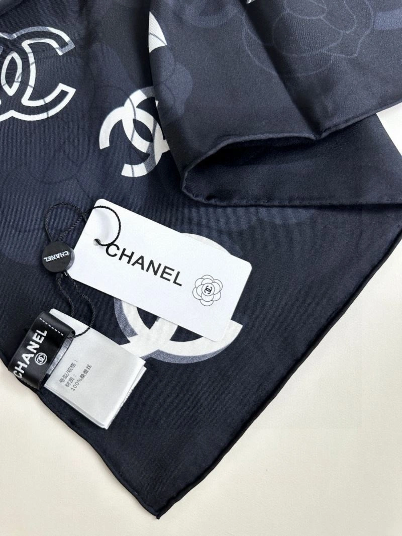 Trendsetting Chanel Scarf 271199